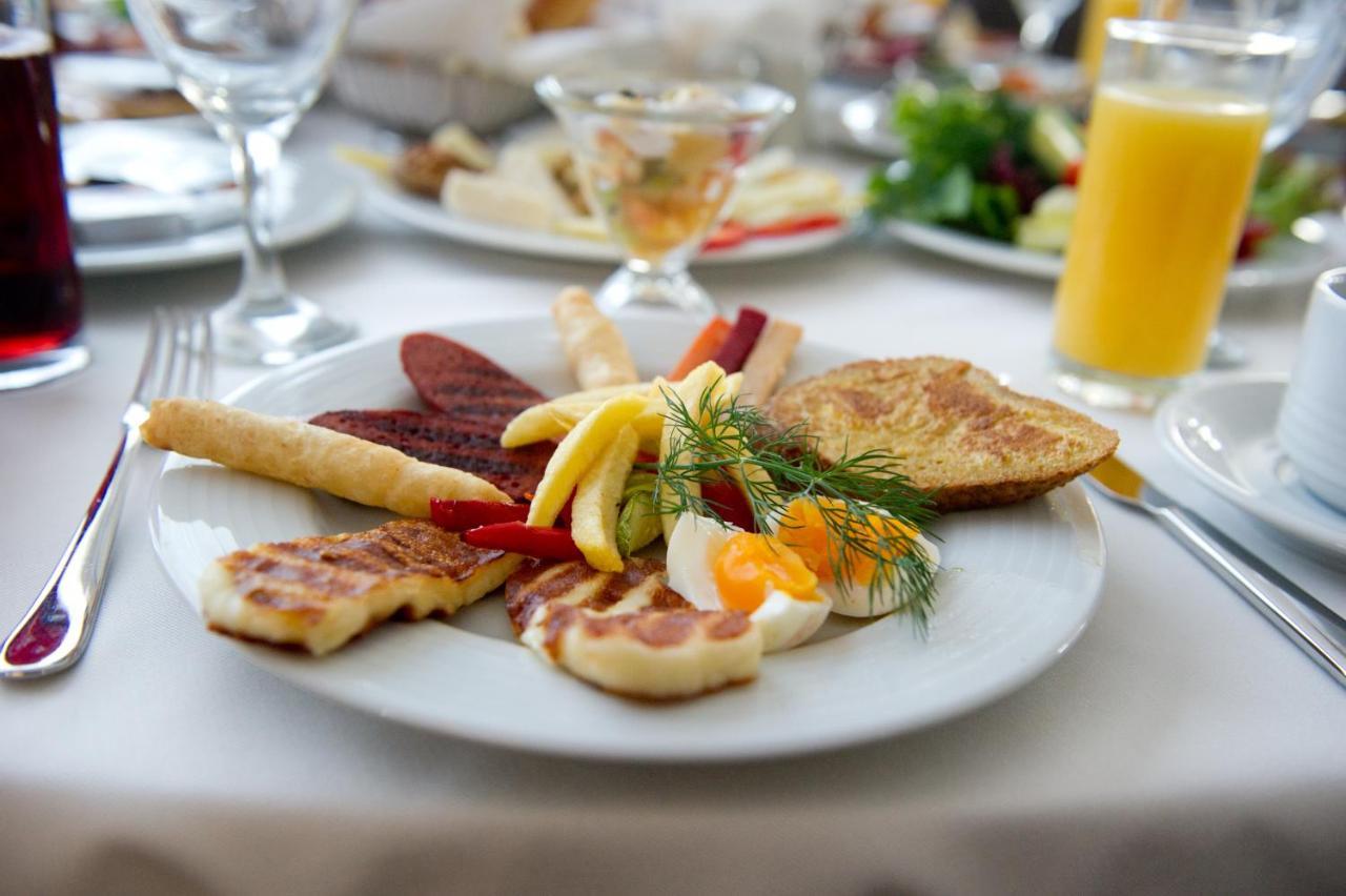 Alusso Thermal Hotel Spa Αφιόν Εξωτερικό φωτογραφία